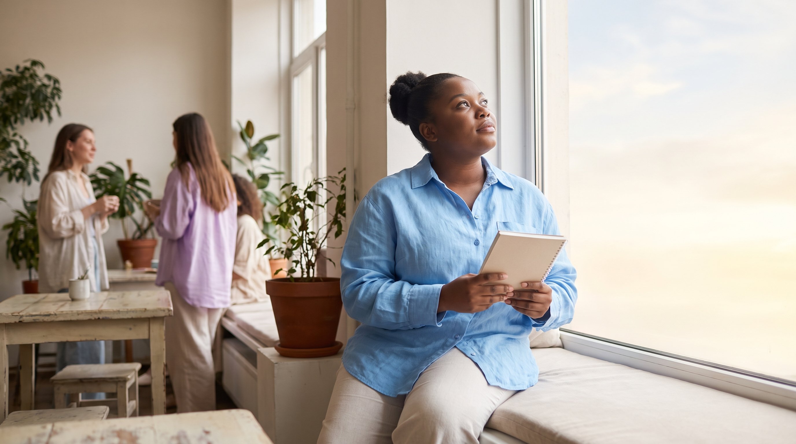 You don't need a special notebook or a perfect system to start a manifestation journal - you need five minutes and a que